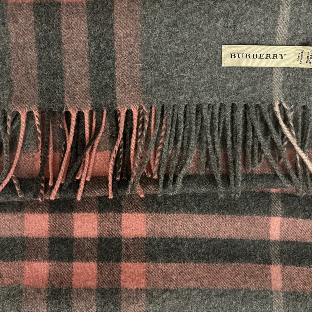 Burberry Gray and Pink Cashmere Scarf
